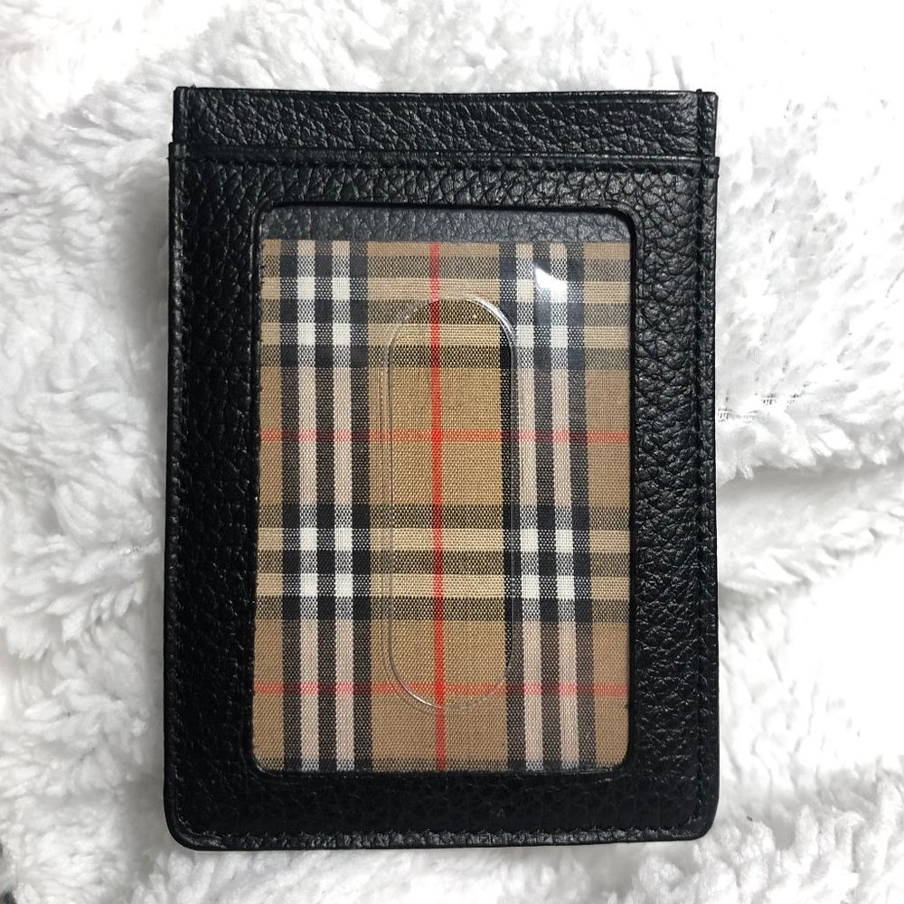 Burberry Leather Card Holder case